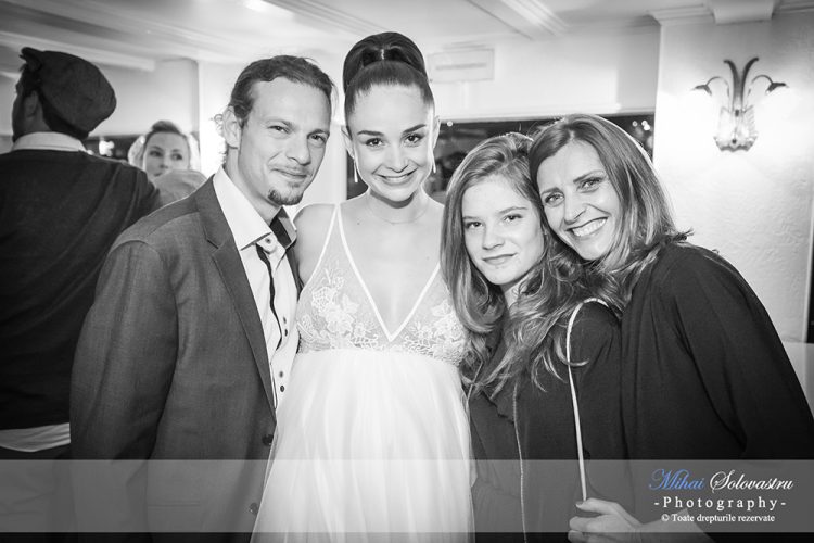 friends-wedding