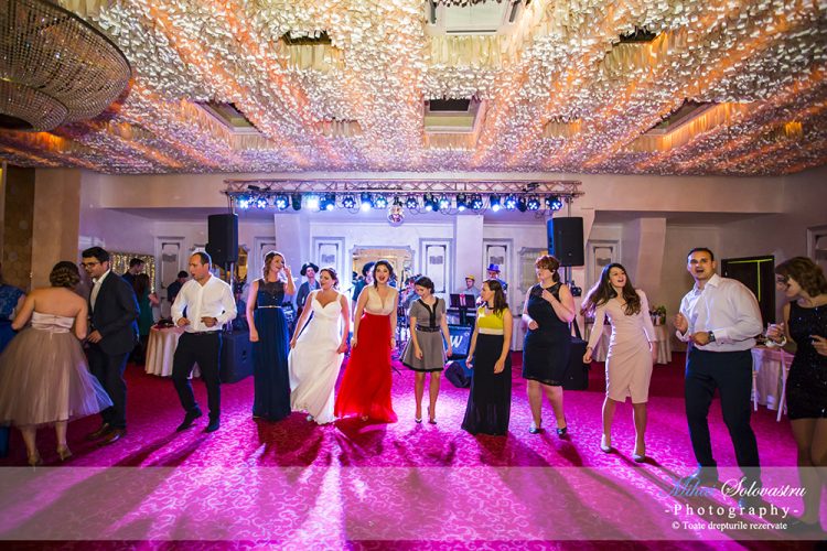 petrecere-restaurant-nunta-jubile-ballroom