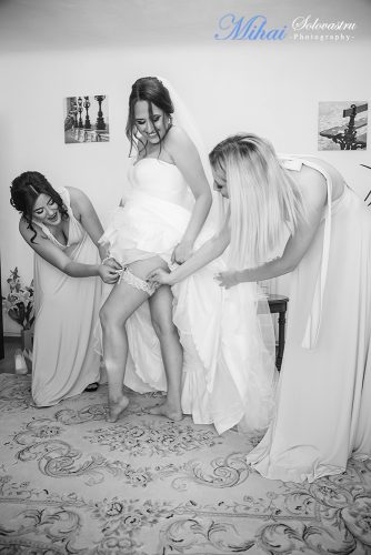 fotograf-pregatiri-nunta-mireasa